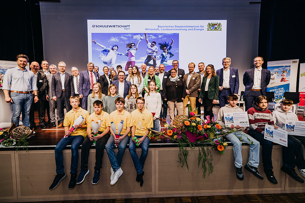 SCHULEWIRTSCHAFT Bayern – Erfolgreicher Motivationstag zum Thema Berufliche Bildung in Veitshöchheim