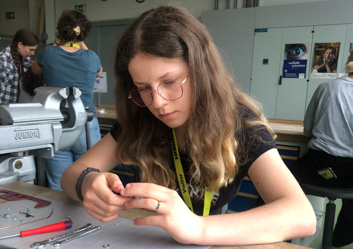 Mädchen für Technik-Camp – In den Ferien technische Berufe entdecken
