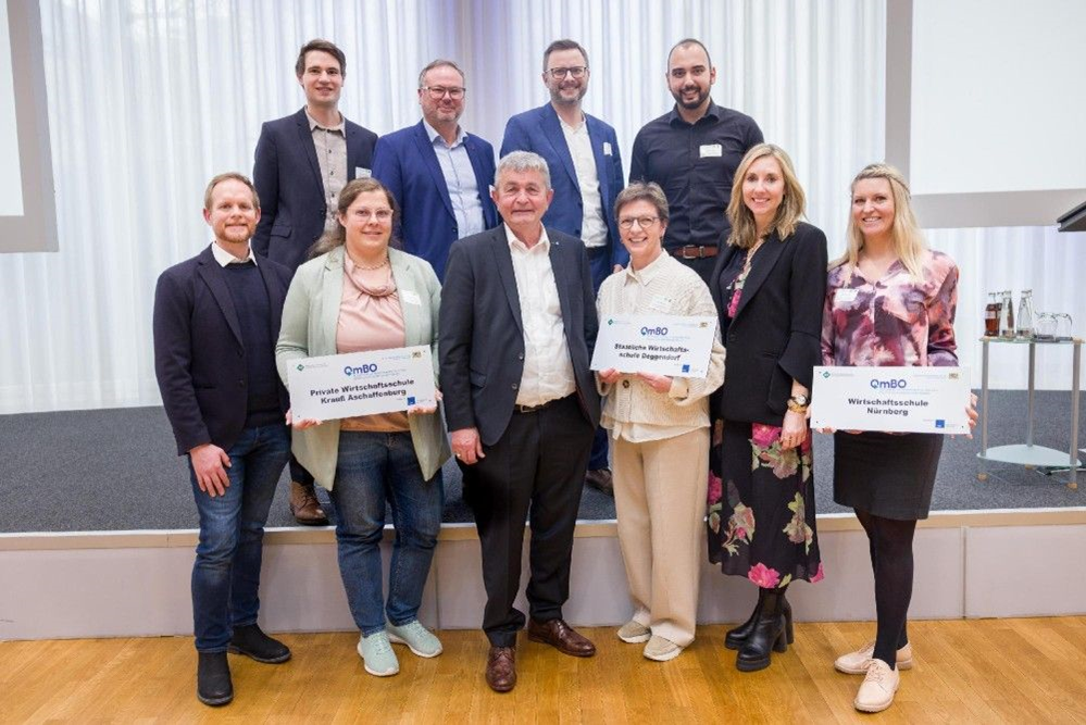Start des Schulversuchs QmBO zur Stärkung der Beruflichen Orientierung an weiterführenden Schulen