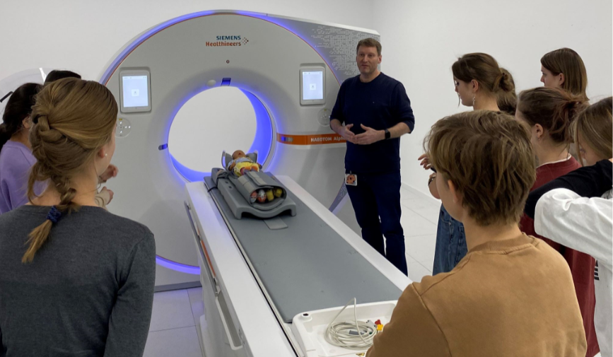 Technik trifft Talent – Forscherinnen-Camp bringt junge Frauen in die MINT-Welt